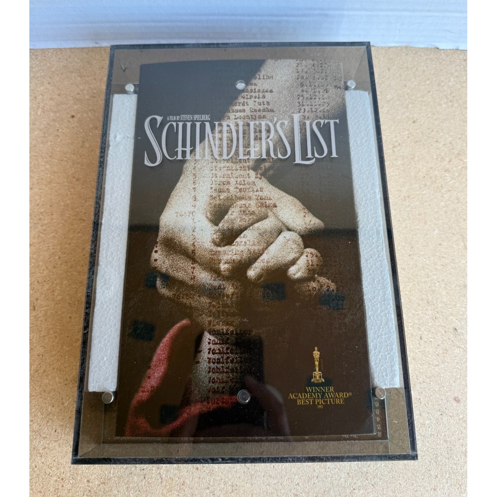Schindler's List Collector's Gift Set [DVD]  dvd Used‎ - Very Good